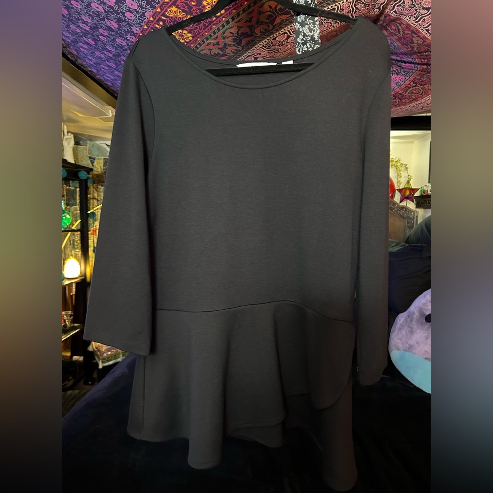 Isaac Mizrahi Black Peplum Top
